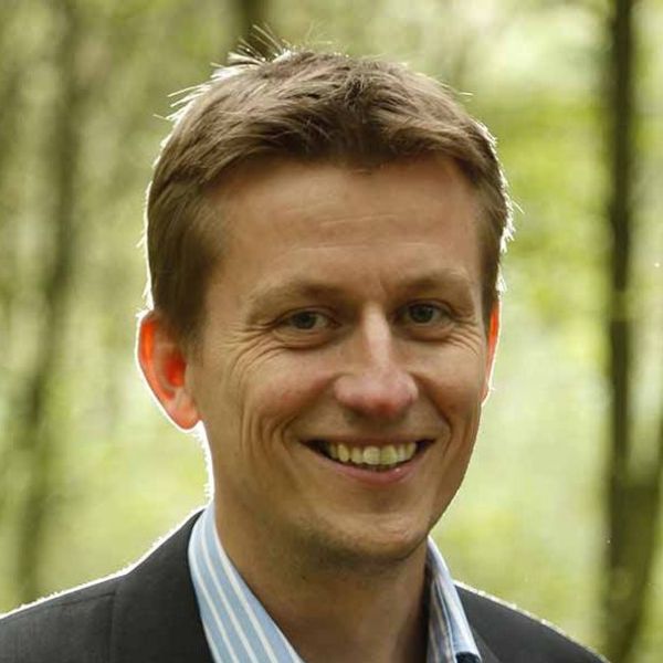 Dr. Matthias Lange Dr. Matthias Lange
