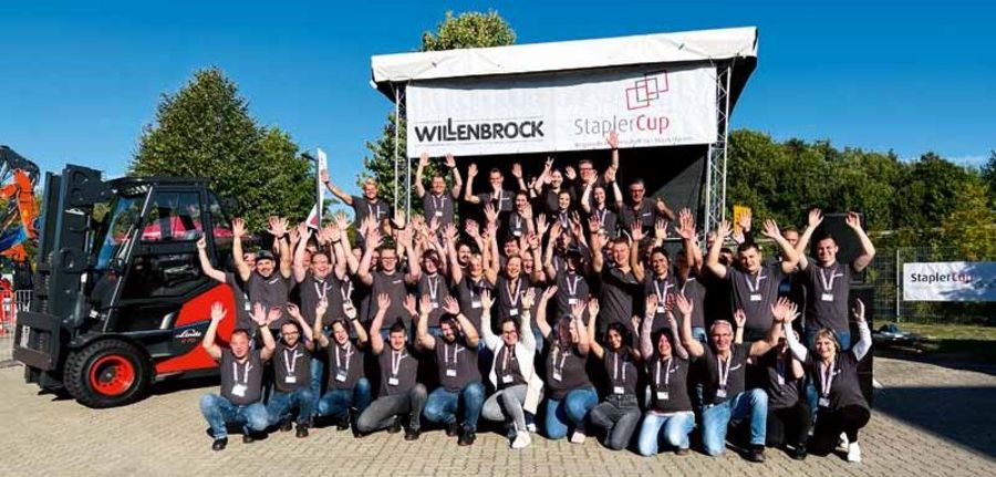Willenbrock Fördertechnik Teambild Willenbrock Fördertechnik Teambild