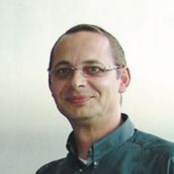 Daniel Burkart stellvertretender Vertriebsleiter Daniel Burkart stellvertretender Vertriebsleiter