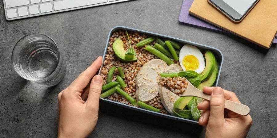 Lunchbox, Brotdose und Co. - 22 perfekte Begleiter für Ihre Mittagspause Lunchbox, Brotdose und Co. - 22 perfekte Begleiter für Ihre Mittagspause