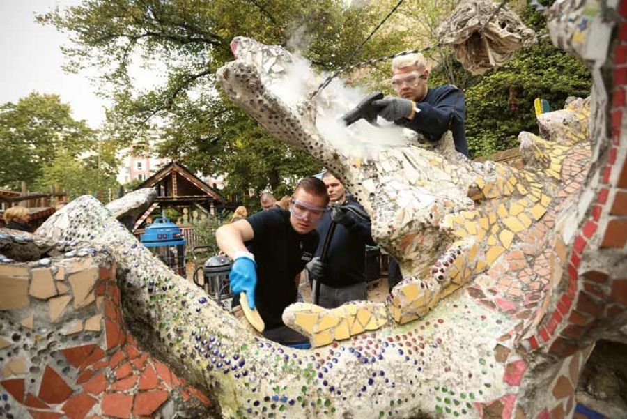 NIEDERBERGER Gruppe Spielplatzreinigung NIEDERBERGER Gruppe Spielplatzreinigung