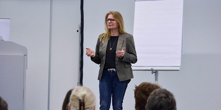 Anja Niekerken Anja Niekerken