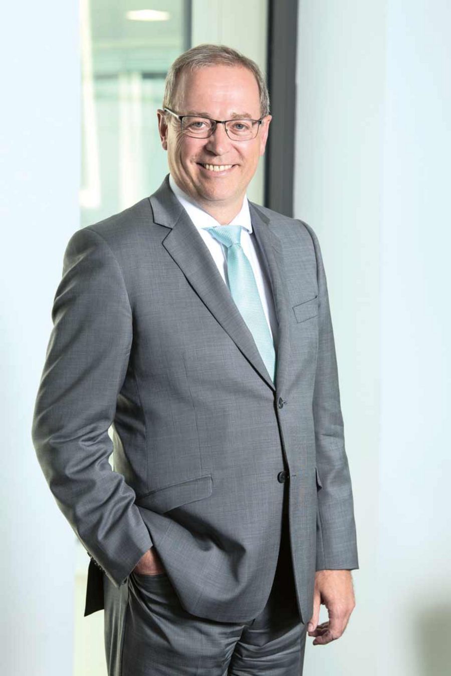 Reinhard Quante, Geschäftsführer der Gläserne Molkerei GmbH Reinhard Quante, Geschäftsführer der Gläserne Molkerei GmbH