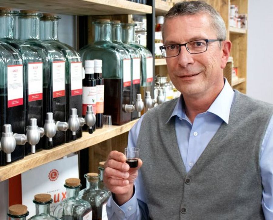 Michael Kröhne, Geschäftsführer der LAUX GmbH Michael Kröhne, Geschäftsführer der LAUX GmbH