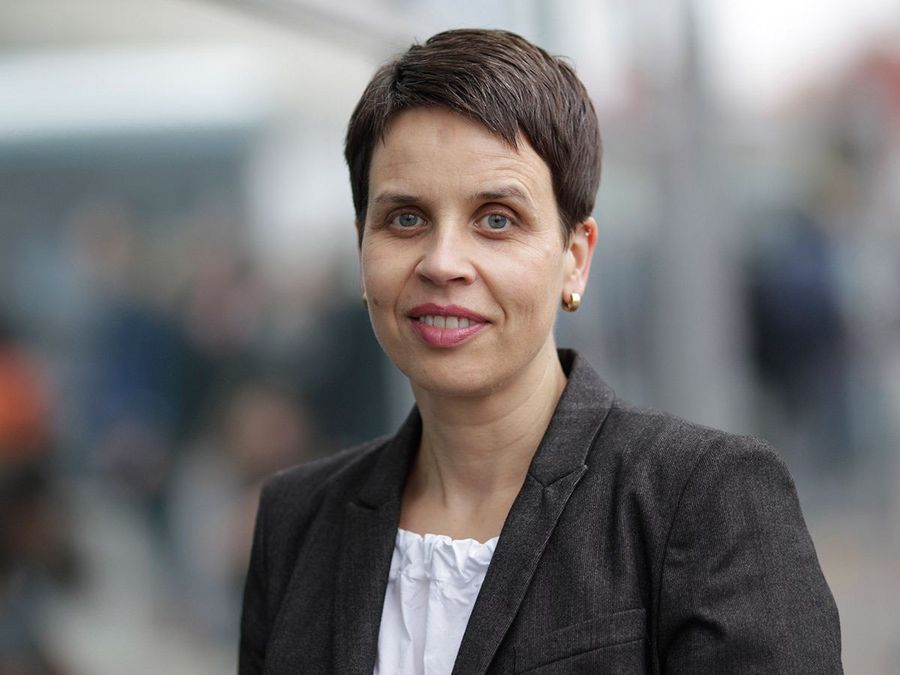 „Ich brauche keine Show um die Literatur herum“