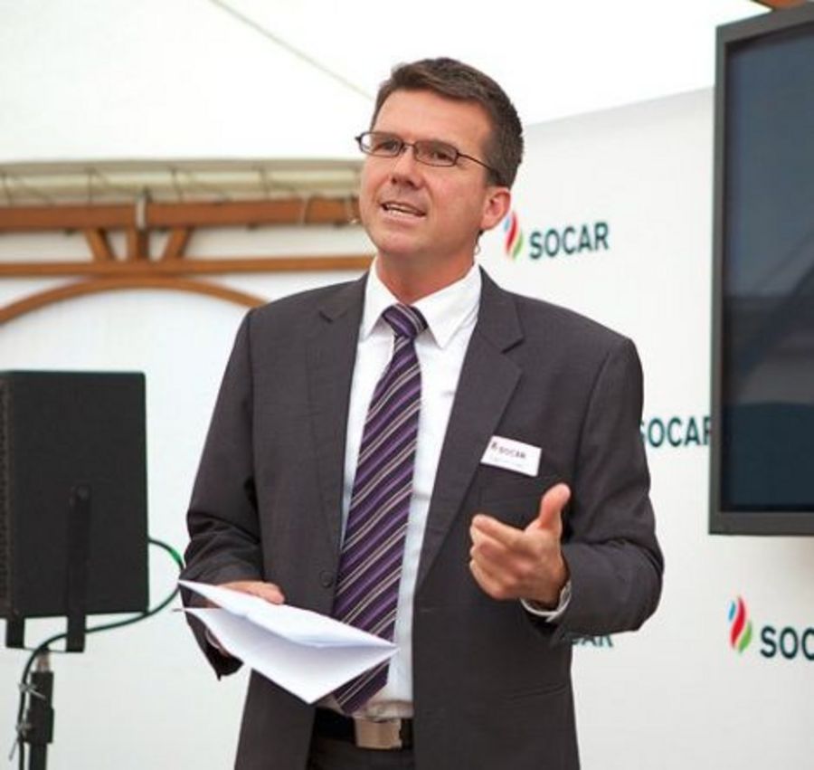 CEO Edgar Bachmann CEO Edgar Bachmann