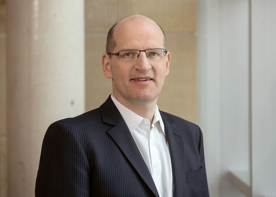 Matthias Botta, Geschäftsführer Operations und Vertrieb der DB Zeitarbeit GmbH. Matthias Botta, Geschäftsführer Operations und Vertrieb der DB Zeitarbeit GmbH.