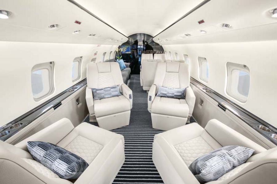 MHS Aviation Bombardier Challenger 604 MHS Aviation Bombardier Challenger 604