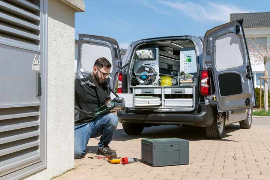 Bott - Fahrzeugeinrichtung für den Elektroinstallateur Bott - Fahrzeugeinrichtung für den Elektroinstallateur