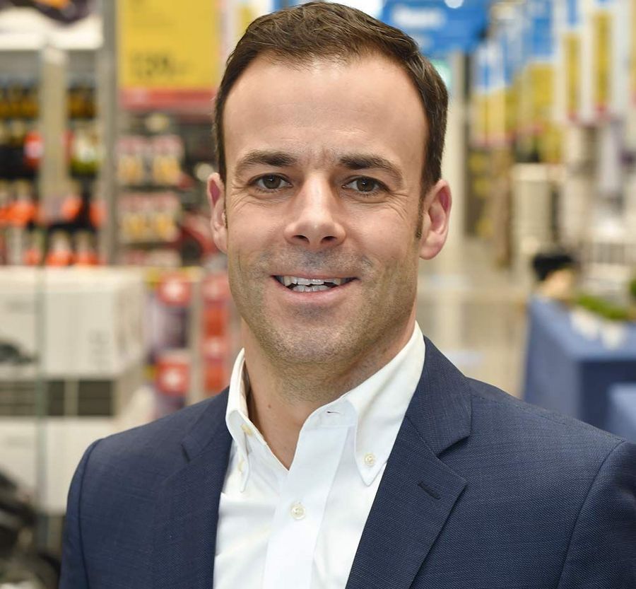 Jérôme Gilg, Geschäftsführer der Jumbo-Markt AG Jérôme Gilg, Geschäftsführer der Jumbo-Markt AG