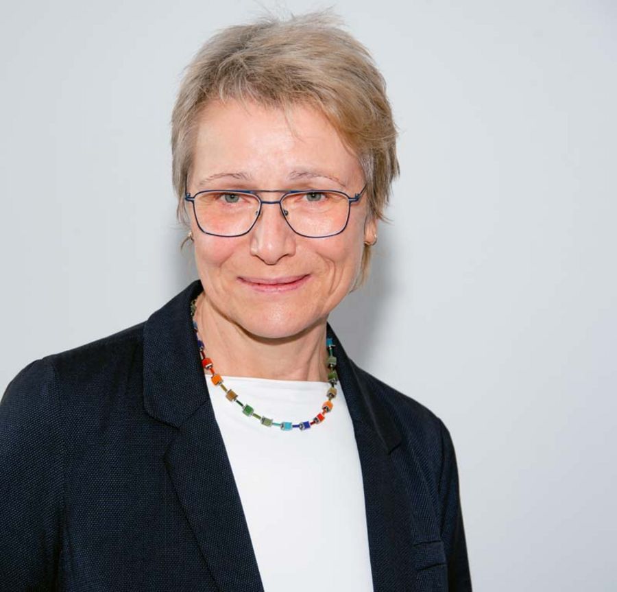 Petra Pletschke, Geschäftsführerin der ANHALT-BITTERFELDER KREISWERKE GmbH