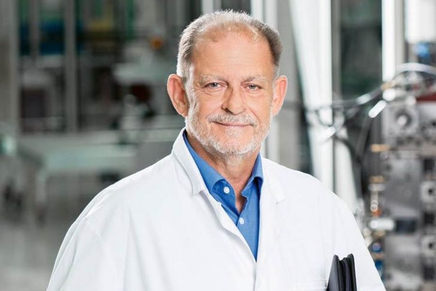Dieter Sabrotzky, Geschäftsführer der CosMed GmbH & Co. KG Dieter Sabrotzky, Geschäftsführer der CosMed GmbH & Co. KG