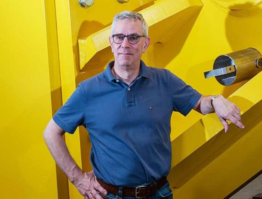 Andreas Roos, Leiter Verkauf und Marketing der ADAMS SCHWEIZ AG Andreas Roos, Leiter Verkauf und Marketing der ADAMS SCHWEIZ AG
