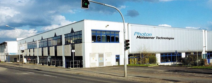 Traditionsunternehmen mit langer Geschichte: Firmensitz in Meißen Traditionsunternehmen mit langer Geschichte: Firmensitz in Meißen