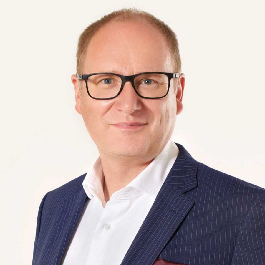 Dipl.-Ing. Thomas Jakowiak, Geschäftsführer der Bulmor Industries GmbH Dipl.-Ing. Thomas Jakowiak, Geschäftsführer der Bulmor Industries GmbH