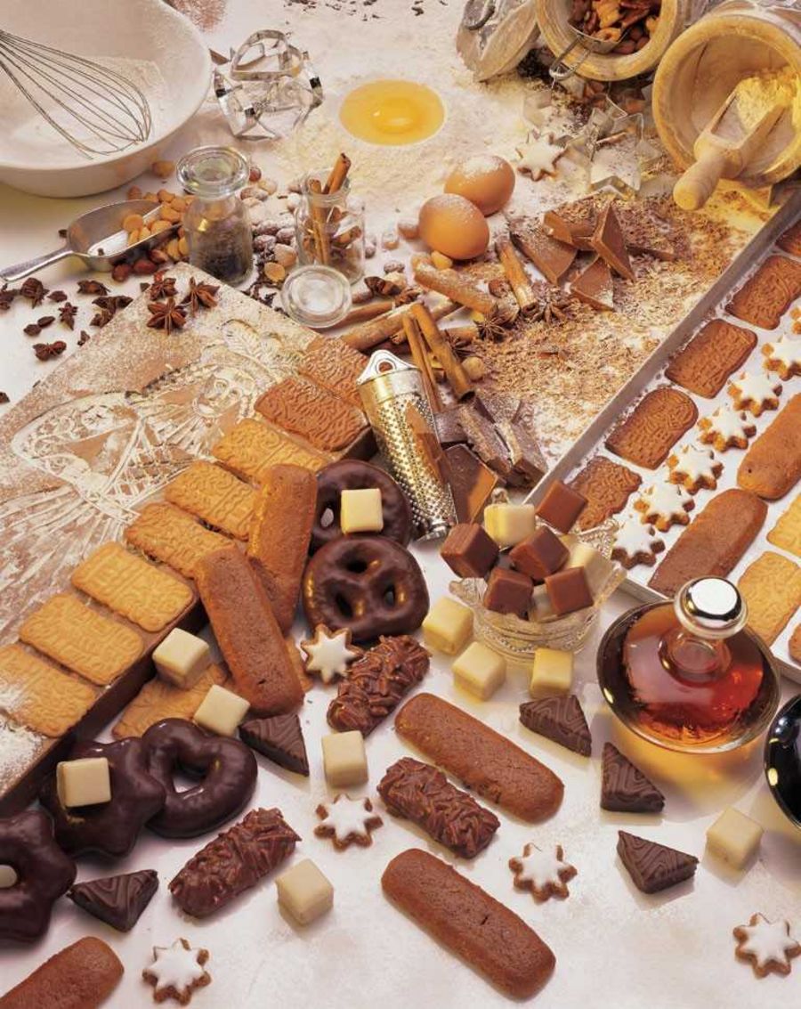 Lambertz ist für sein Herbst- und Weihnachtsgebäck weltbekannt Lambertz ist für sein Herbst- und Weihnachtsgebäck weltbekannt
