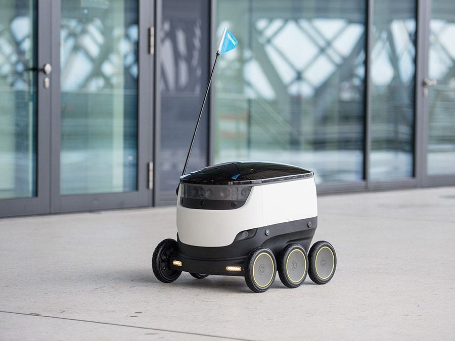 Starship Technologies Galerie Roboter von Starship Technologies im Probeeinsatz für Hermes (9).