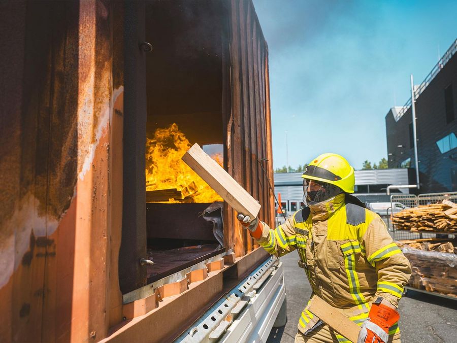 FeuerTRUTZ 2026: Wie die Energiewende den Brandschutz neu schreibt
