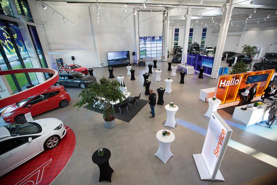 Dresen Ford Store: Showroom für die exklusiven Vignale-Modelle Dresen Ford Store: Showroom für die exklusiven Vignale-Modelle