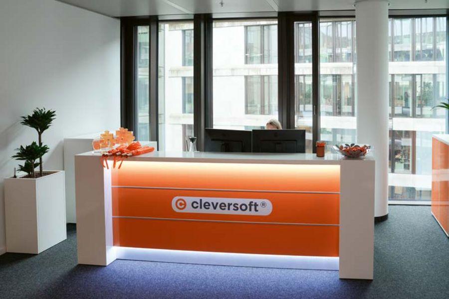 cleversoft group - Eingangsbereich der Münchener Firmenzentrale cleversoft group - Eingangsbereich der Münchener Firmenzentrale