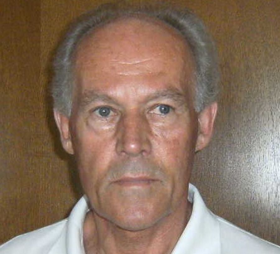Der geschäftsführende Gesellschafter Dipl.-Ing. Wolfgang Schröter Der geschäftsführende Gesellschafter Dipl.-Ing. Wolfgang Schröter