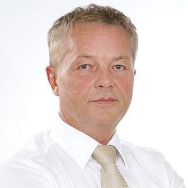 Diplom-Ingenieur Reinhard Herrmann Diplom-Ingenieur Reinhard Herrmann