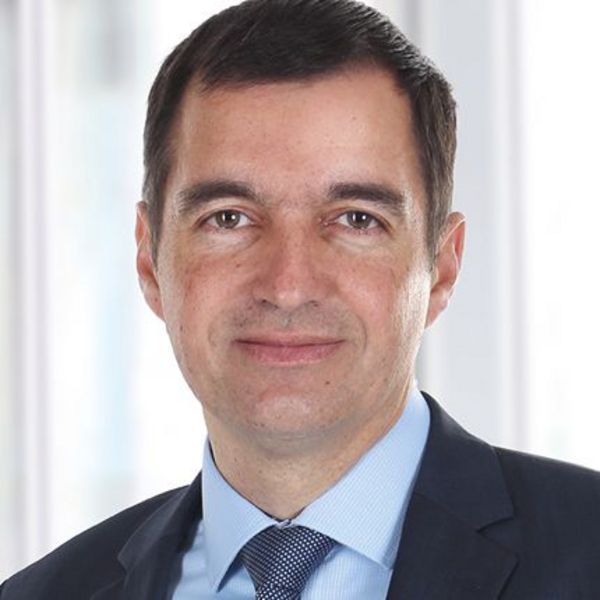 Dipl.-Ing. Dietmar Körner, Geschäftsführer der rmw Kabelsysteme GmbH Dipl.-Ing. Dietmar Körner, Geschäftsführer der rmw Kabelsysteme GmbH