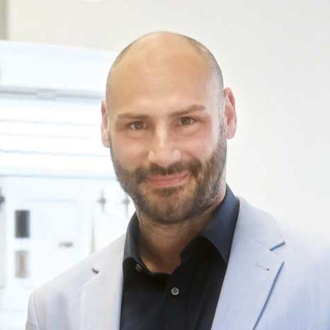 Heyman Geschäftsführer Christian de Razza Heyman Geschäftsführer Christian de Razza