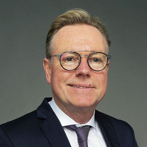 Jens Lübben Jens Lübben
