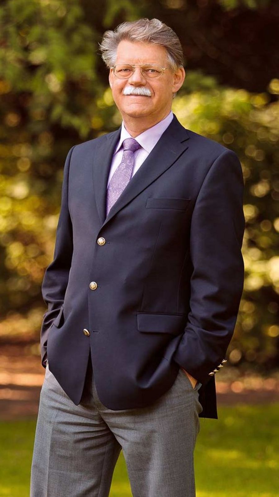 Dr. h. c. Peter Jentschura, Vorsitzender Geschäftsführer der Jentschura International GmbH Dr. h. c. Peter Jentschura, Vorsitzender Geschäftsführer der Jentschura International GmbH