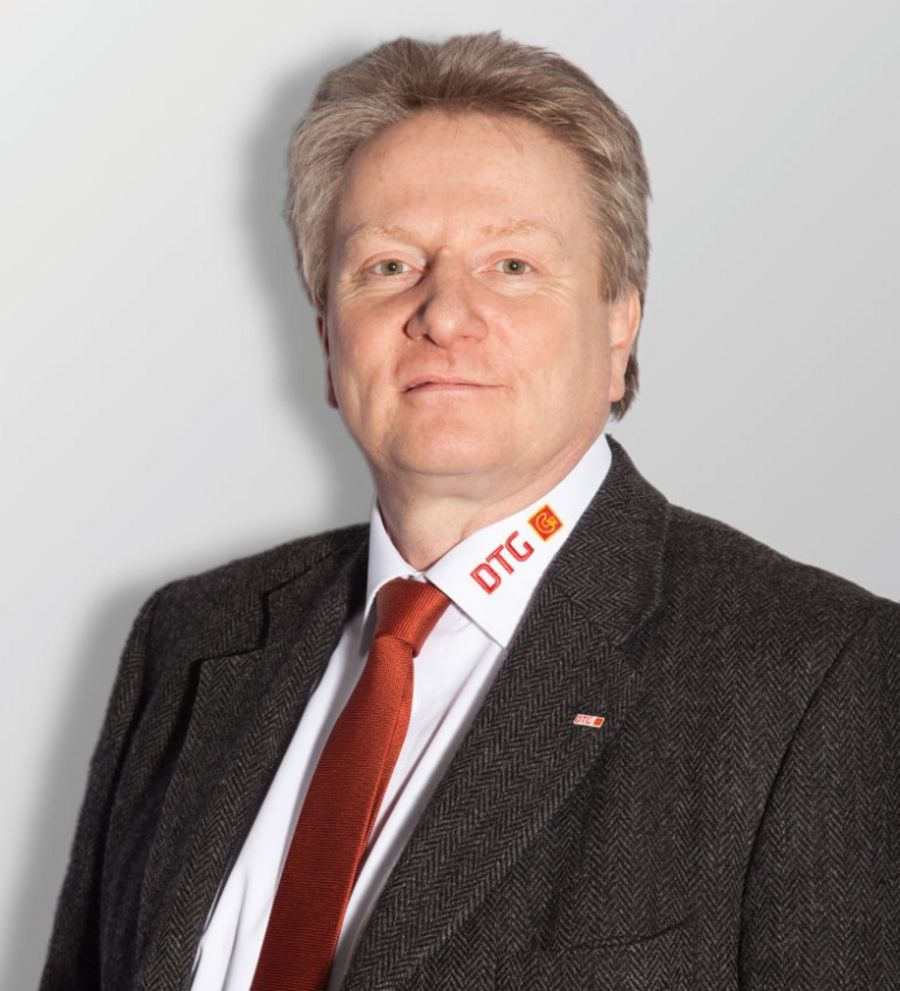 Maternus Roevenich, Geschäftsführer der DTG Roevenich KG Maternus Roevenich, Geschäftsführer der DTG Roevenich KG