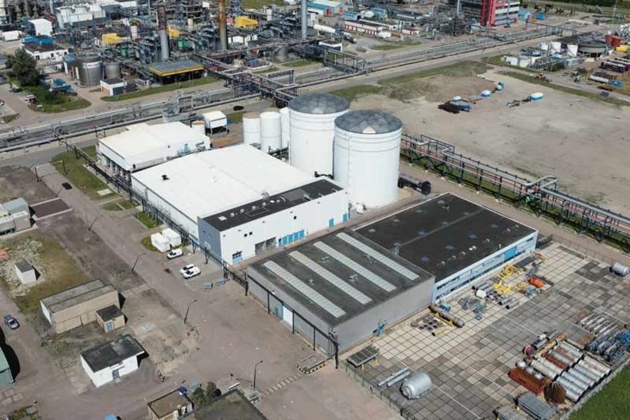 Evides Industriewater Deutschland Zentrale VE-Wasseraufbereitungsanlage im Rotterdamer Hafen Evides Industriewater Deutschland Zentrale VE-Wasseraufbereitungsanlage im Rotterdamer Hafen