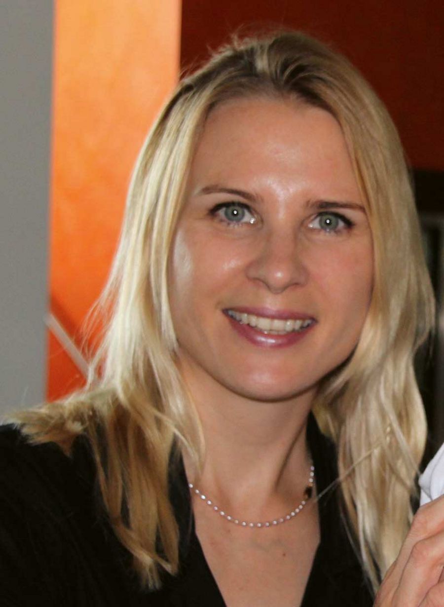 Dr. Nicola Osypka, Vorstand der OSYPKA AG Dr. Nicola Osypka, Vorstand der OSYPKA AG