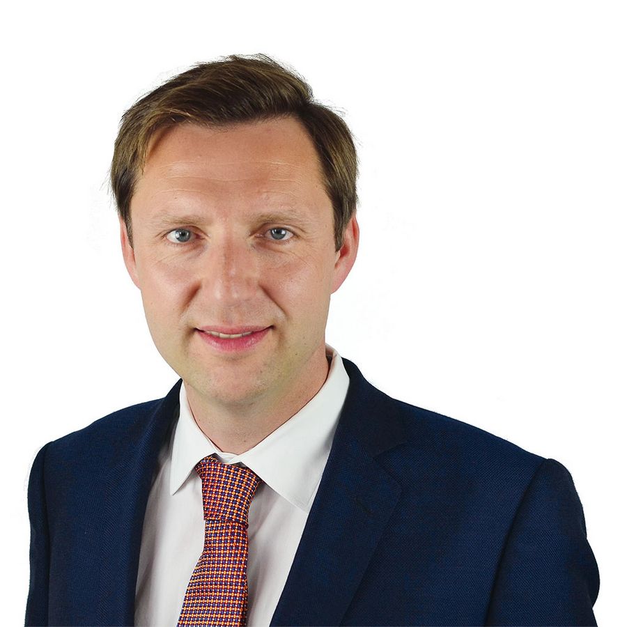 Dipl.-Ing. (FH) Mario Brumm, Gesellschafter und Head of Marketing & Sales der Ibeo Automotive Systems GmbH Dipl.-Ing. (FH) Mario Brumm, Gesellschafter und Head of Marketing & Sales der Ibeo Automotive Systems GmbH