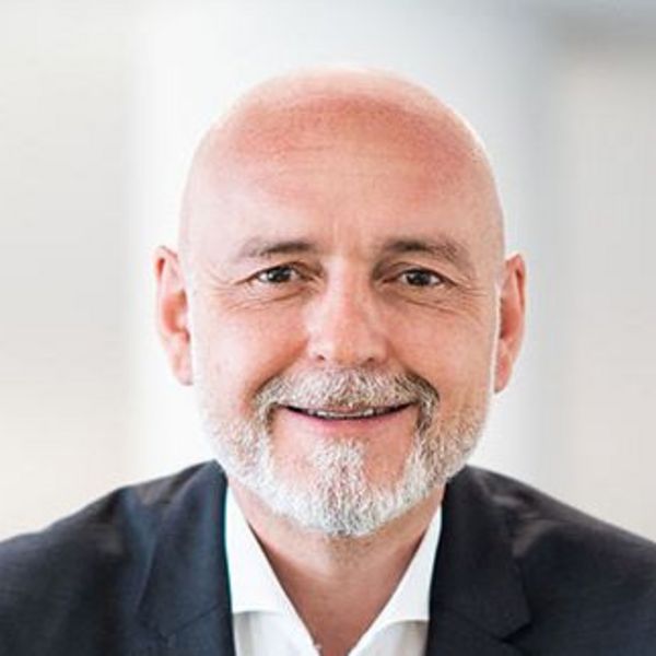 Martin Hipp Martin Hipp
