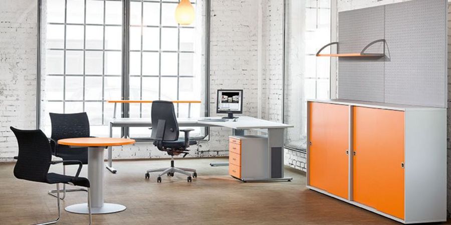 Perfektes Ambiente: TEAMwork bietet den Kunden ein eigenes Büromöbelprogramm Perfektes Ambiente: TEAMwork bietet den Kunden ein eigenes Büromöbelprogramm