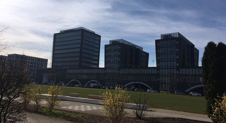 Eines der Firmengebäude der acentrix GmbH