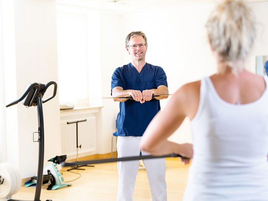 Michael Lotter ist der Leiter des Physioteams der St. Vinzenz Klinik Michael Lotter ist der Leiter des Physioteams der St. Vinzenz Klinik