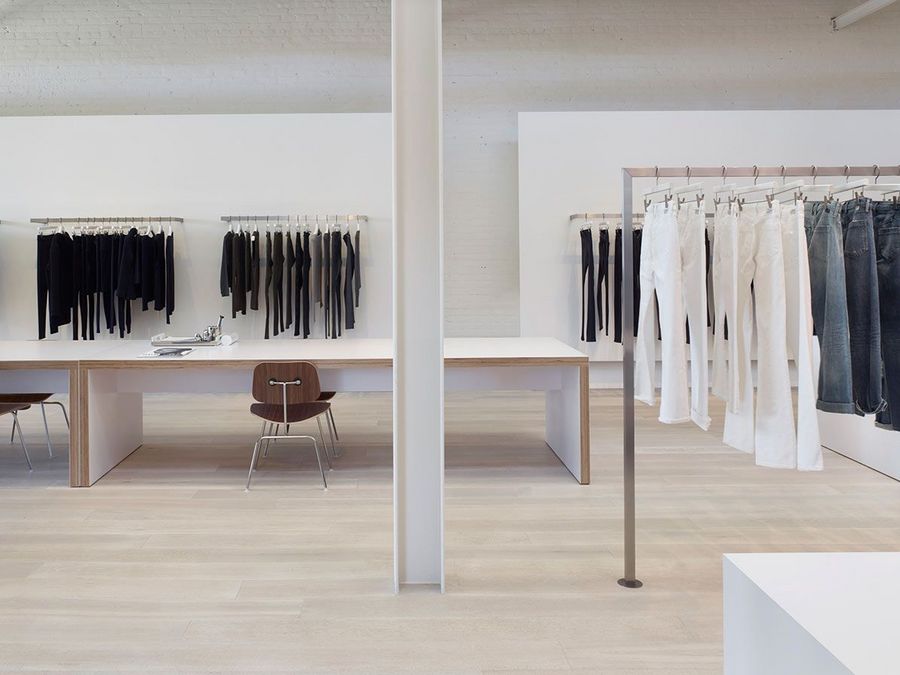 Showroom von Citizens of Humanity. Showroom von Citizens of Humanity.