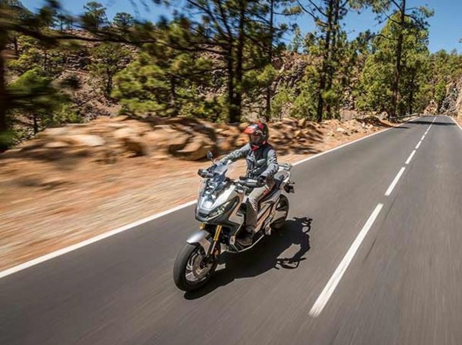 Honda - Sicher unterwegs: XADV Commuting Honda - Sicher unterwegs: XADV Commuting