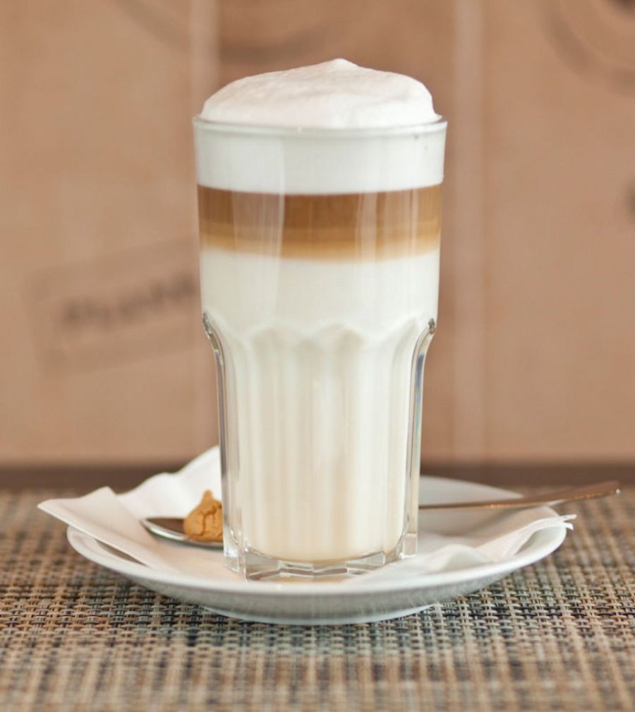Kaffee aus der eigenen Rösterei Kaffee aus der eigenen Rösterei