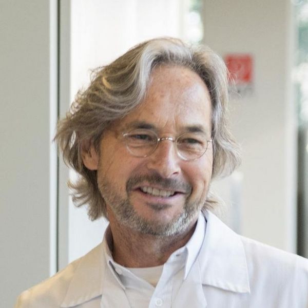 Werner Tschan, Aufsichtsratspräsident und CEO der Galifa Contactlinsen AG Werner Tschan, Aufsichtsratspräsident und CEO der Galifa Contactlinsen AG