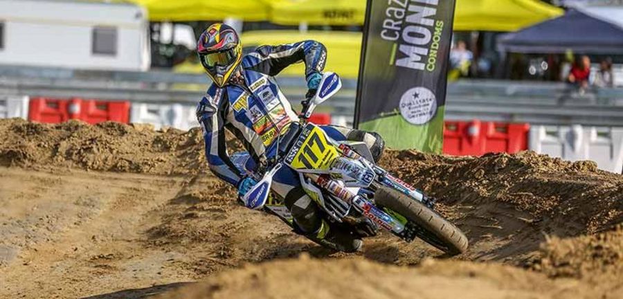 ADAC Saarland Fahrer Peter Banholzer bei den Motocross-Meisterschaften in Wittgenborn ADAC Saarland Fahrer Peter Banholzer bei den Motocross-Meisterschaften in Wittgenborn
