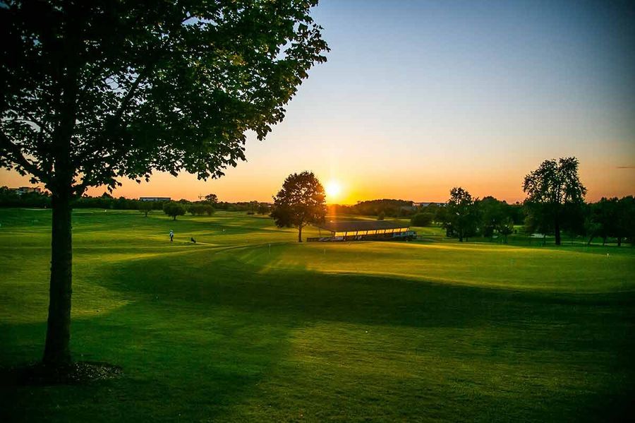 Fuerstliches Golf Resort Bad Waldsee Sonnenuntergang Fuerstliches Golf Resort Bad Waldsee Sonnenuntergang