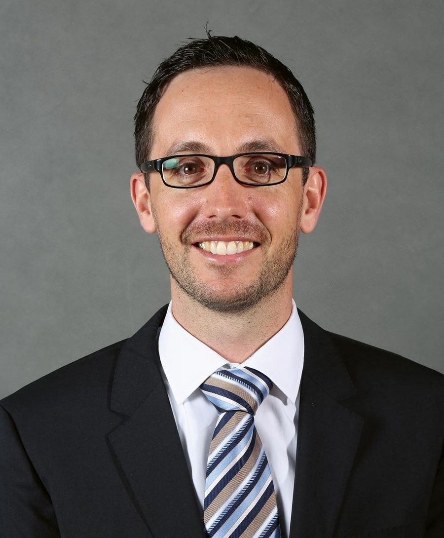 Dipl.-Ing. Peter Ulrich, Geschäftsführer der MAGNET-PHYSIK Dr. Steingroever GmbH Dipl.-Ing. Peter Ulrich, Geschäftsführer der MAGNET-PHYSIK Dr. Steingroever GmbH