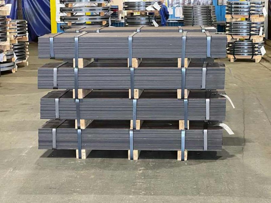 BANDTEC Warmgewalzte Zuschnitte BANDTEC Warmgewalzte Zuschnitte