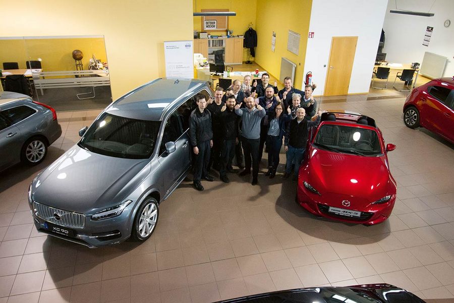 Das Team von Coenen Motors. Das Team von Coenen Motors.
