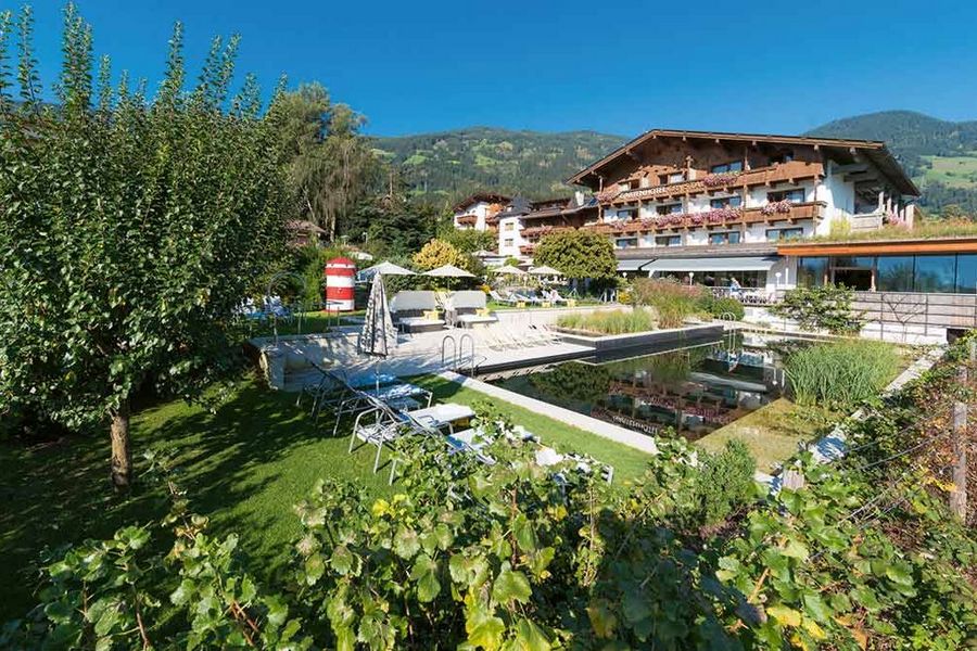 Gartenhotel Crystal Gartenhotel Crystal