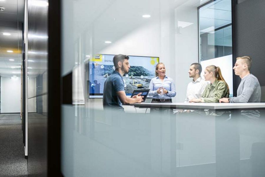 Schlüter Baumaschinen Akademie Schlüter Baumaschinen Akademie