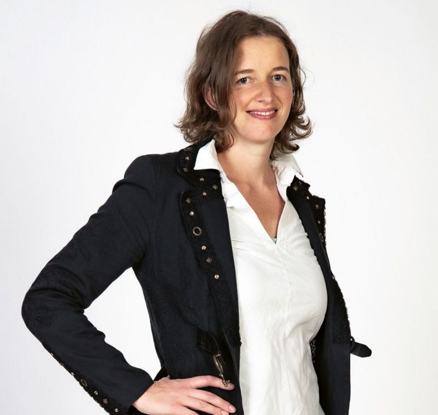 Hannelore Mayr, Unternehmensnachfolgerin der CIM GmbH Hannelore Mayr, Unternehmensnachfolgerin der CIM GmbH